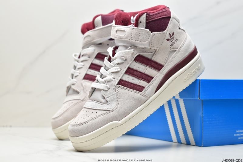 Adidas Sneakers